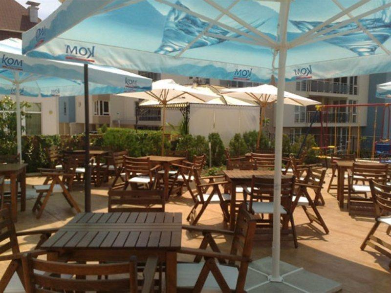 Tropics Hotel Sveti Vlas Exterior photo